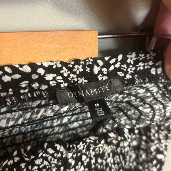 Off the shoulder floral top - Picture 3 of 5